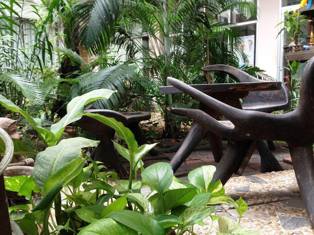 Mango Lagoon Place Bangkok Exteriör bild